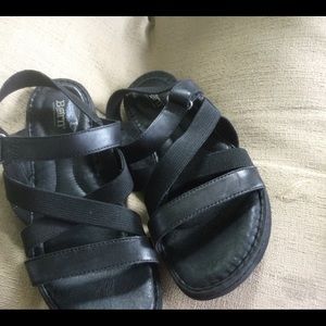Born Handcrafted Footwear Black Sandals 10 M
